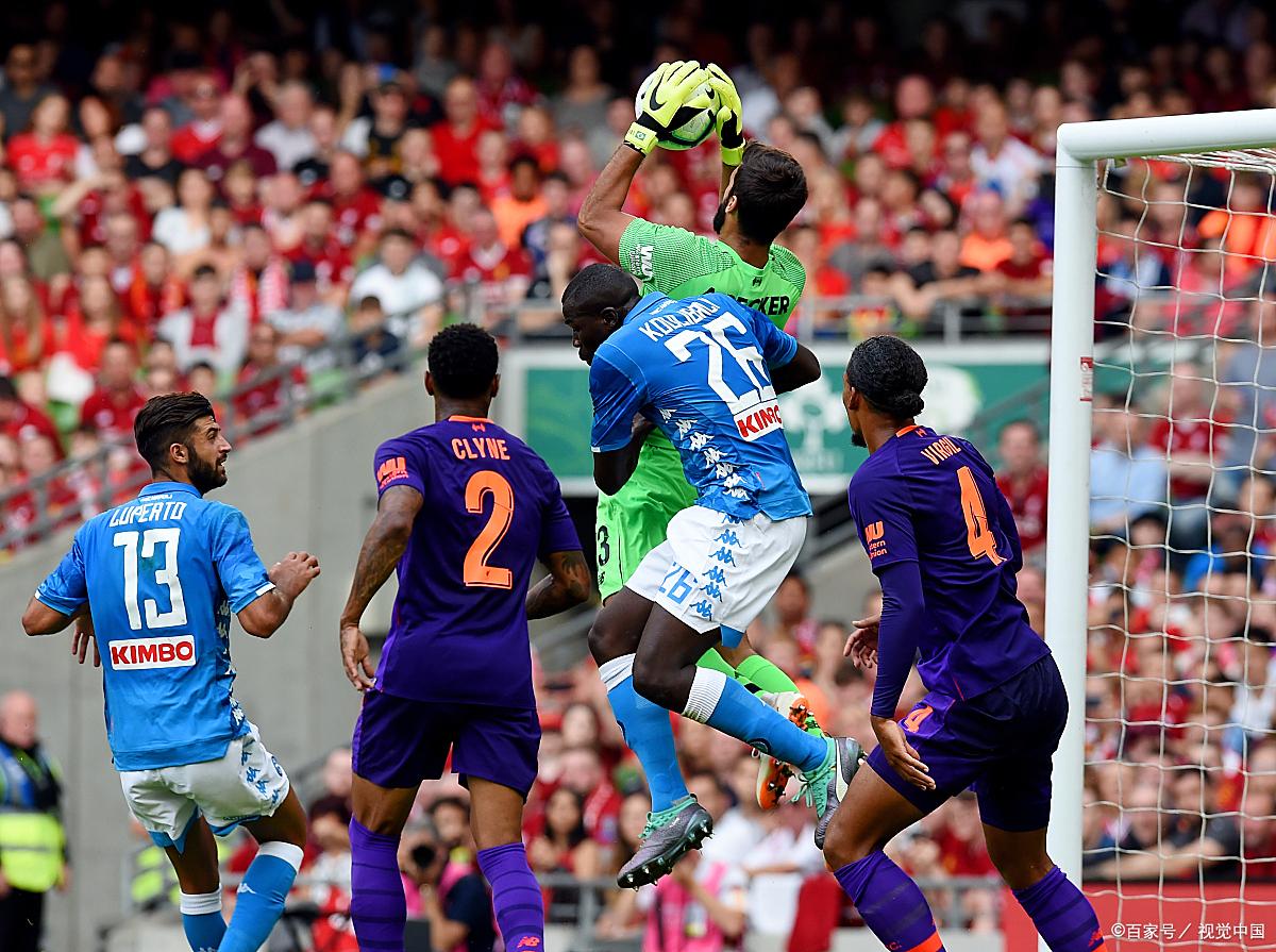 转会期突围战来临，迈阿密热火围绕亚冠防线松动，赛场秩序良好，心理建设被强调(梅西加盟迈阿密欢迎仪式)